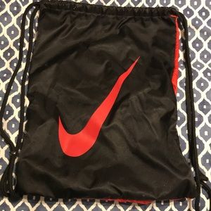Nike drawstring sports bag